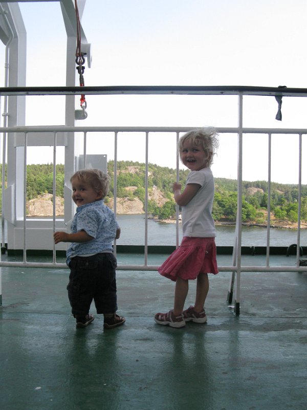 Bennas2010-3651.jpg - Our children enjoying the view from the ferry deck
